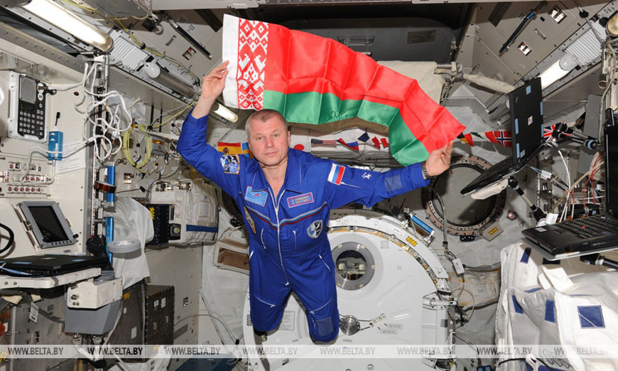 Олег Новицкий - командир космического корабля 