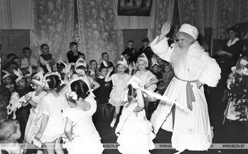 Новогодний утренник в детском саду №92 Минска, 1957 год