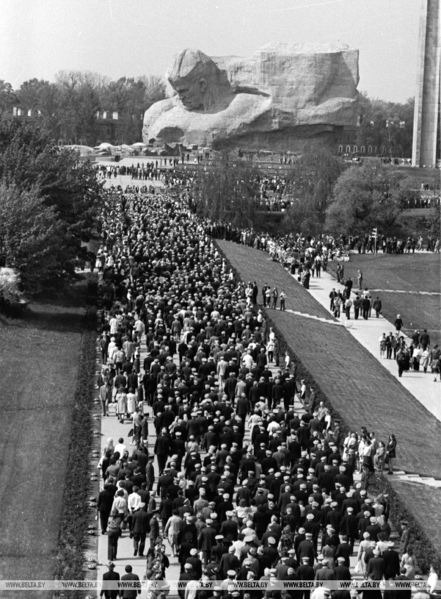 В Брестской крепости – герое, 1971 год