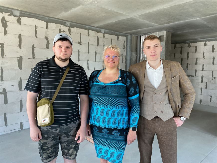 Наталья Филюта с сыновьями в восторге от новой квартиры Наталья Филюта с сыновьями в восторге от новой квартиры