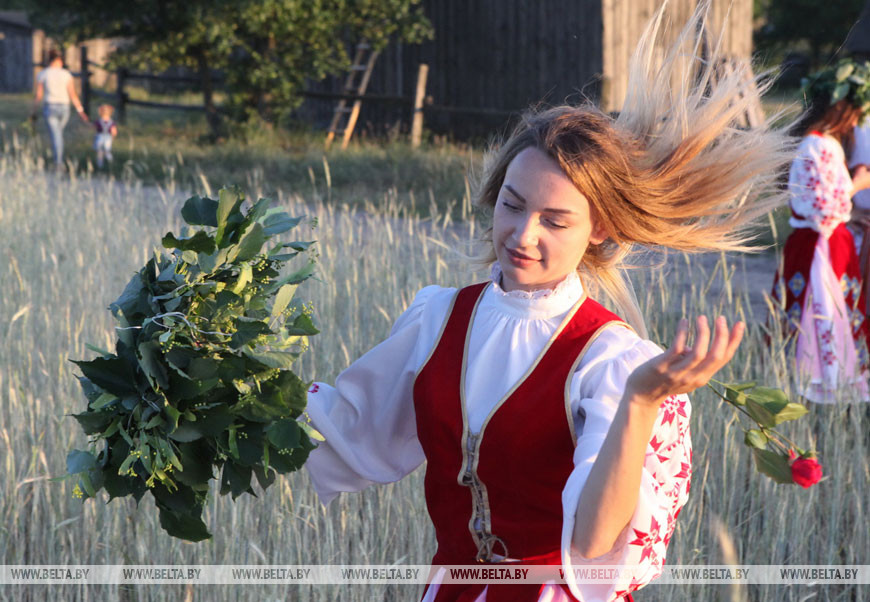 Обряд "Проводы русалки" в Хойникском районе, 2018 год