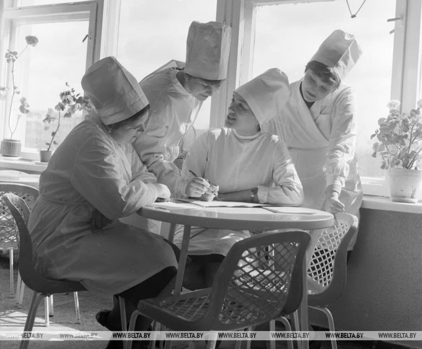 Студентки Витебского государственного медицинского института, 1985 год