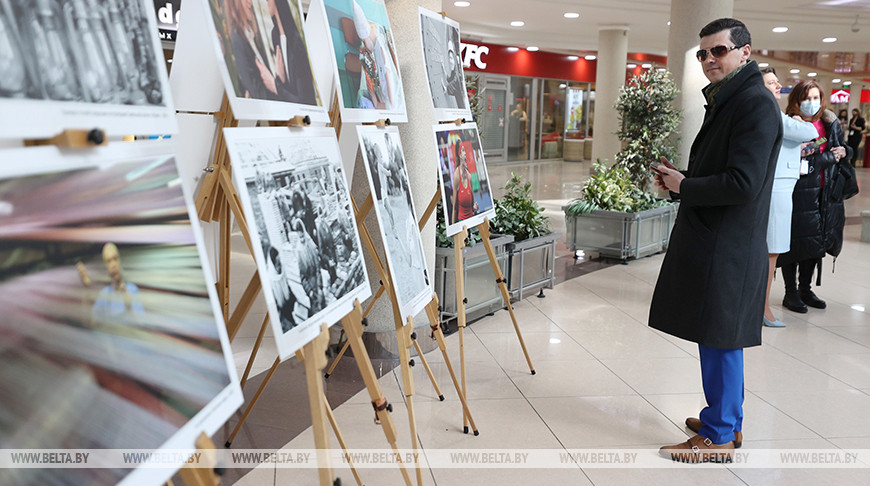 Фотовыставка "Галерея прекрасных белорусок" Фотовыставка "Галерея прекрасных белорусок"