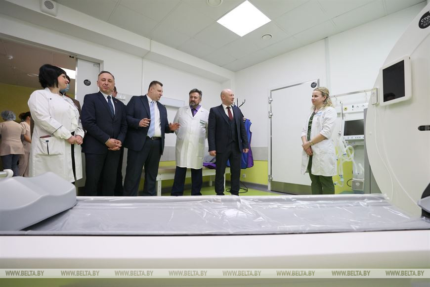 В кабинете компьютерной томографии В кабинете компьютерной томографии