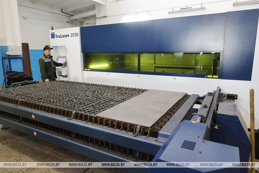 Во время посещения завода водоочистного оборудования "Полимерконструкция"