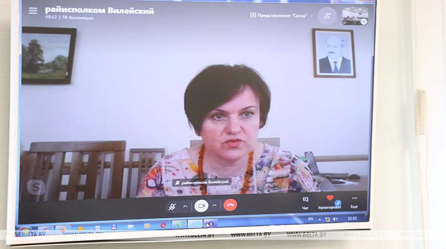 Марина Возняк во время круглого стола Марина Возняк во время круглого стола