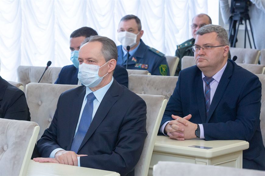 Во время представления Во время представления