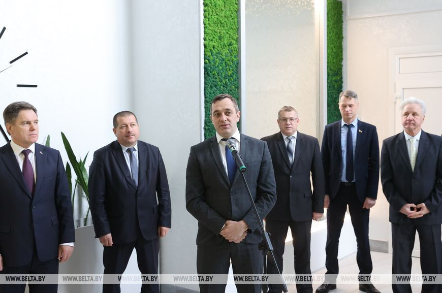 Во время открытия Во время открытия