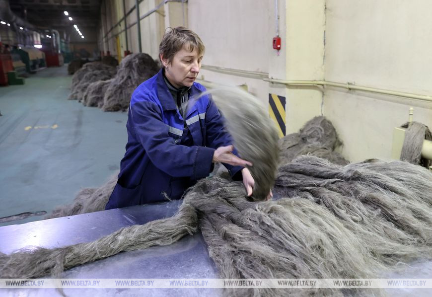 Оператор линии переработки льнотресты Надежда Петроченко