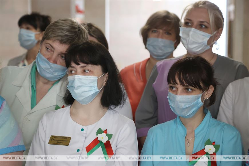 Во время встречи председателя Могилевского облисполкома Леонида Зайца с медиками Во время встречи председателя Могилевского облисполкома Леонида Зайца с медиками