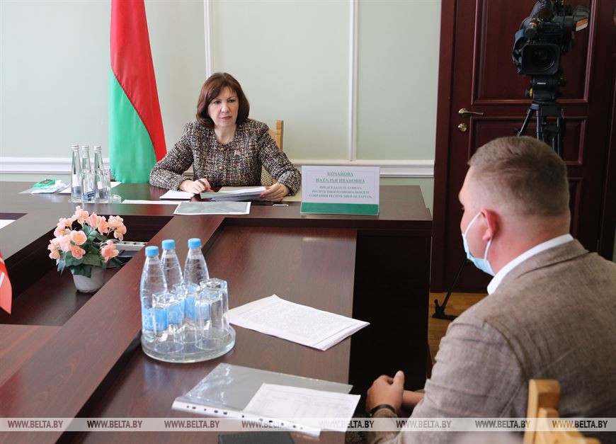 На приеме Дмитрий Богушевич На приеме Дмитрий Богушевич