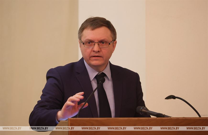 Министр экономики Александр Червяков Министр экономики Александр Червяков