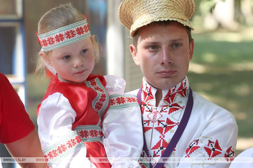 Вадим Сятковский с дочкой Аней