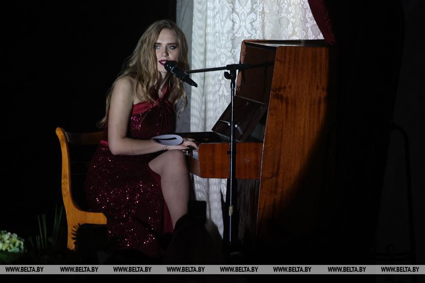 Первая Вице-мисс студентка 4 курса лечебного факультета Елизавета Гобрик Первая Вице-мисс студентка 4 курса лечебного факультета Елизавета Гобрик