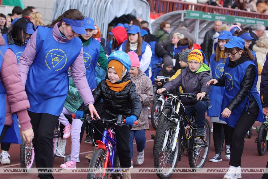 Эстафета участников марафона