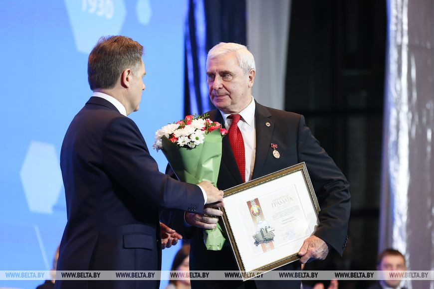 Заместитель премьер-министра Беларуси Игорь Петришенко во время собрания Заместитель премьер-министра Беларуси Игорь Петришенко во время собрания