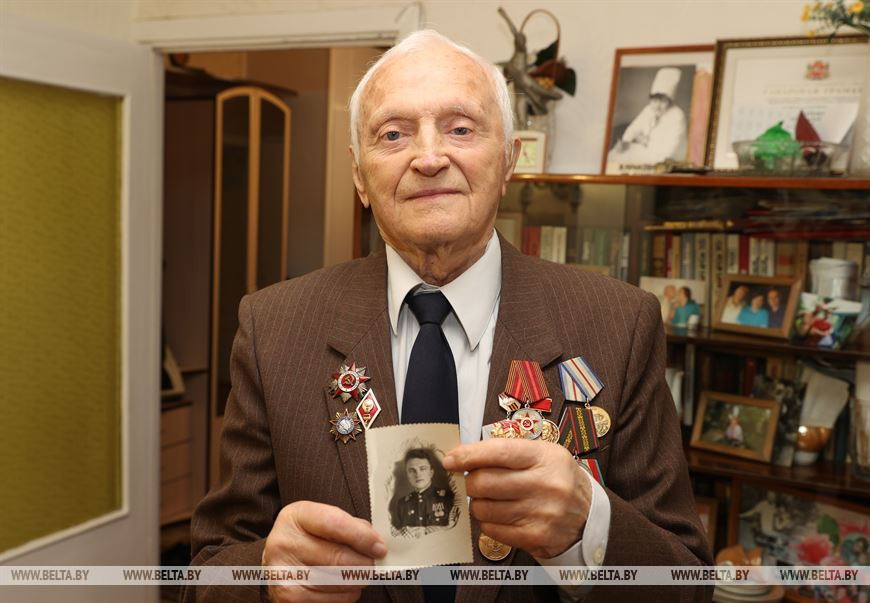 Николаю Жарикову 9 мая исполняется 95 лет Николаю Жарикову 9 мая исполняется 95 лет