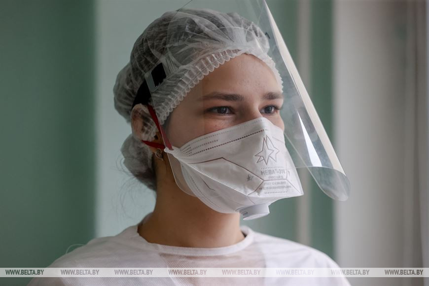 Акушерка Валентина Зубович Акушерка Валентина Зубович