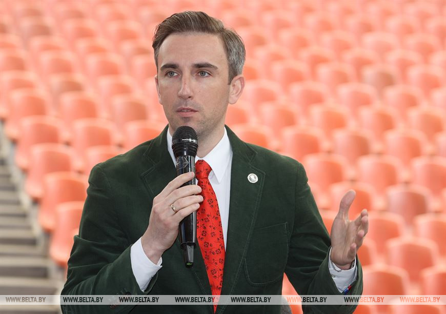 Директор фестиваля искусств Глеб Лапицкий Директор фестиваля искусств Глеб Лапицкий