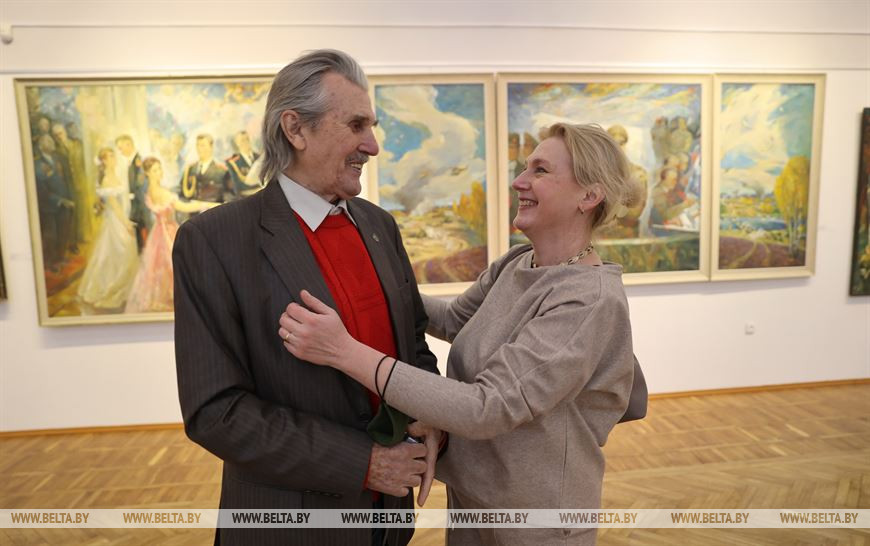 Николай Опиок с дочерью Натальей