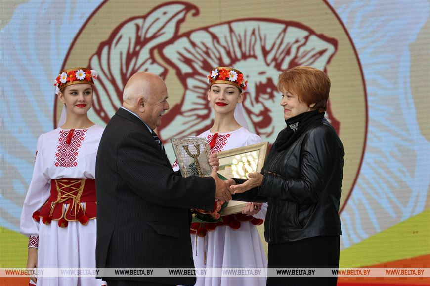 Николай Чергинец во время вручения Николай Чергинец во время вручения