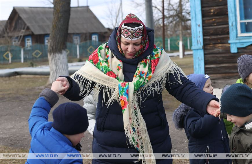 Участница обряда Алла Мигачева
