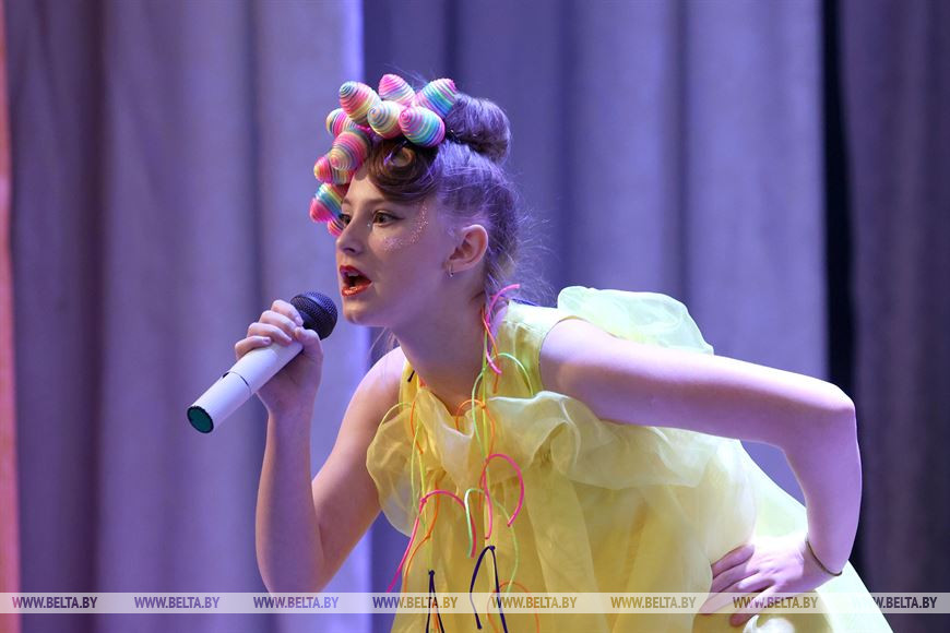 Во время конкурса вокалистов Во время конкурса вокалистов