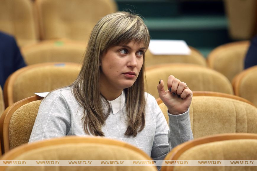 Спортсмен Гродненского хоккейного клуба "Ритм" Вероника Миканович Спортсмен Гродненского хоккейного клуба "Ритм" Вероника Миканович