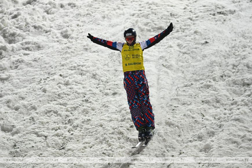 Максим Буров Максим Буров