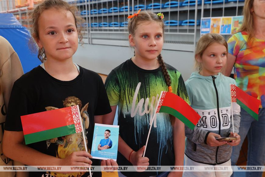 Во время чествования спортсменов Во время чествования спортсменов