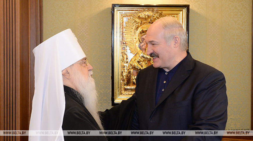 Митрополит Филарет и Александр Лукашенко. Фото из архива