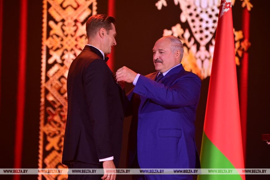 Руслан Чернецкий и Александр Лукашенко