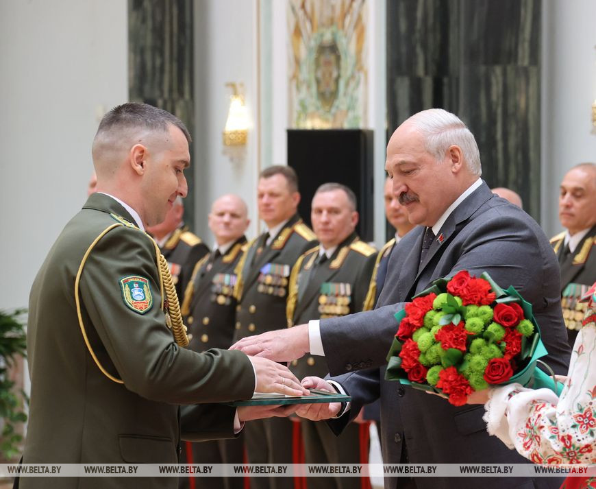 Выпускнику факультета Генерального штаба Военной академии Кириллу Сущинскому объявлена Благодарность Президента