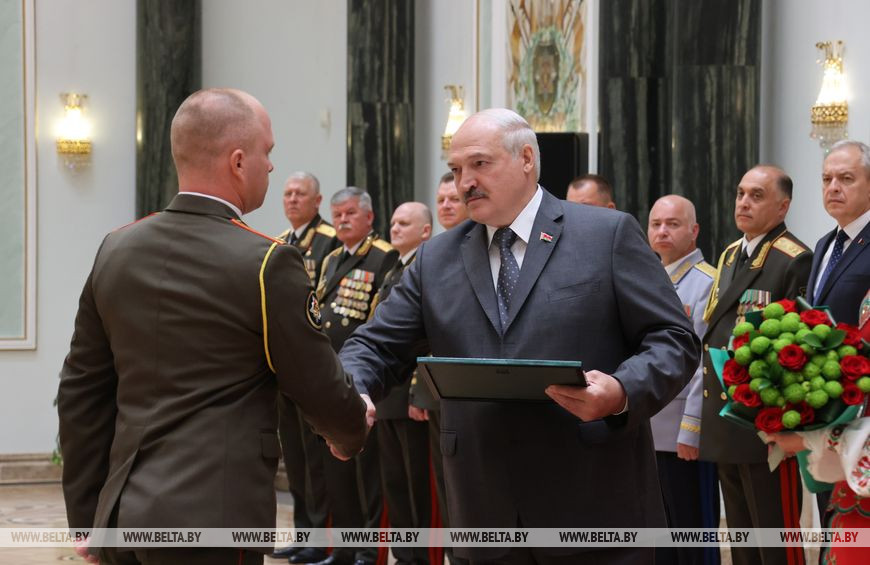 Выпускнику факультета Генерального штаба Военной академии Василию Кружалову объявлена Благодарность Президента