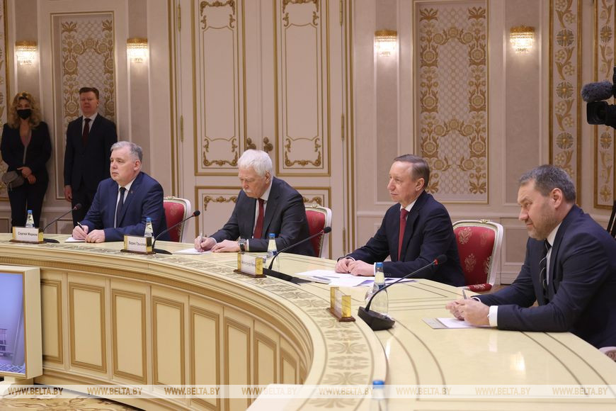 Во время встречи