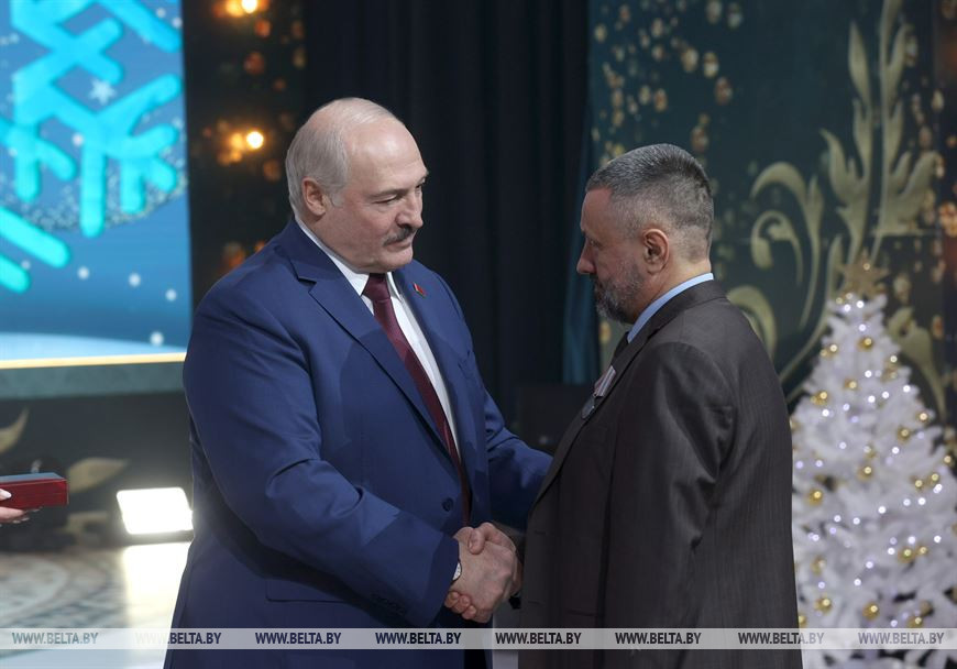 Руководитель Аналитического центра EcooM Сергей Мусиенко награжден медалью "За трудовые заслуги"