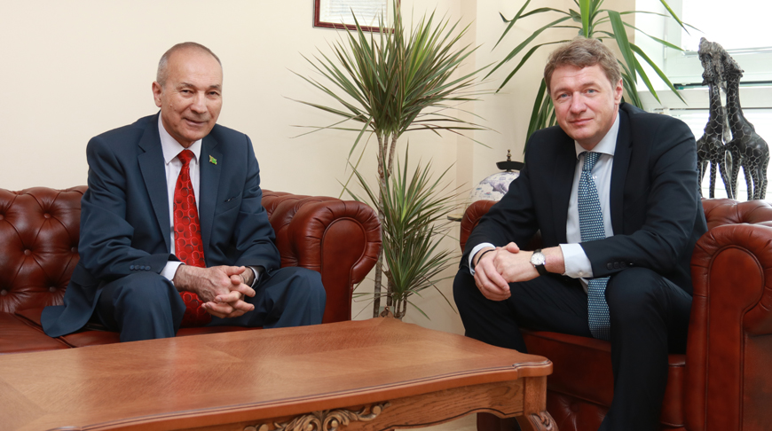 Фото Национального центра маркетинга