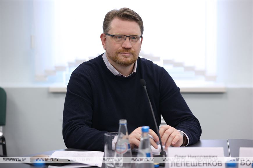 Олег Лепешенков