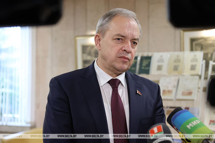 Игорь Сергеенко