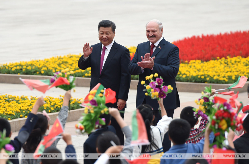 Президент Беларуси Александр Лукашенко и Председатель Китайской Народной Республики Си Цзиньпин, Китай 2016 год