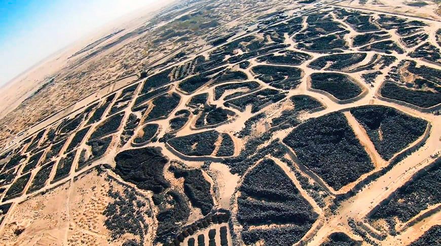 "Большое шинное кладбище" в Кувейте глазами дрона