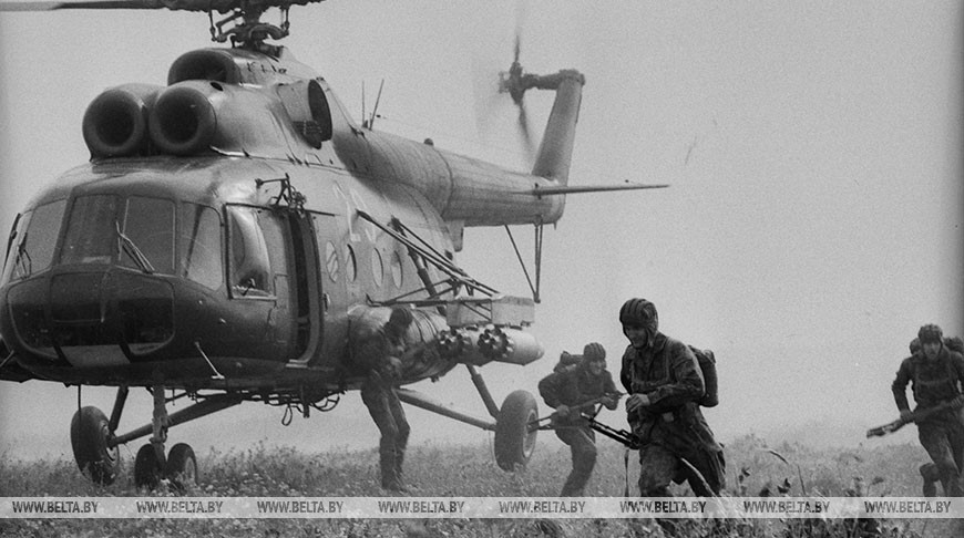 Войсковое учение Белорусского военного округа. Высадка десанта