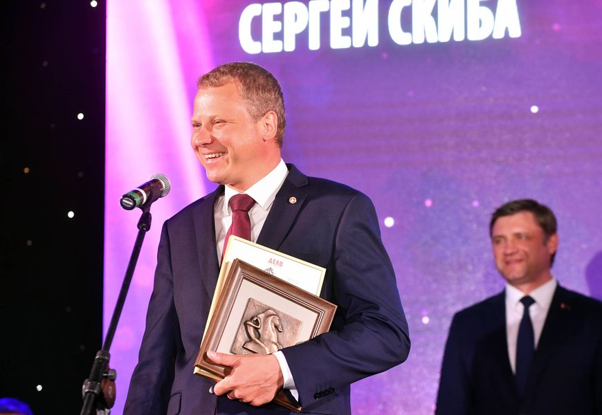 Лауреат конкурса - генеральный директор ОАО "Слонимский мясокомбинат" Сергей Скиба Лауреат конкурса - генеральный директор ОАО "Слонимский мясокомбинат" Сергей Скиба