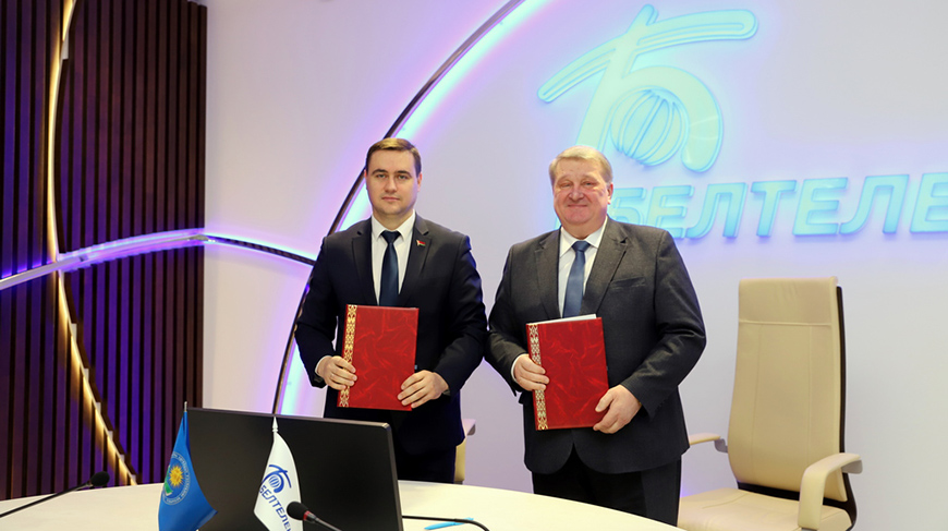 Андрей Иванец и Юрий Петрученя Андрей Иванец и Юрий Петрученя