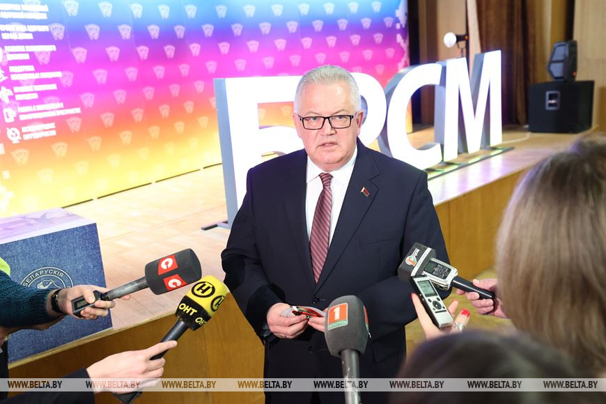 Игорь Карпенко