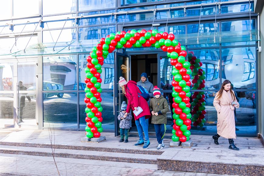 С праздником, новосёлы! С праздником, новосёлы!