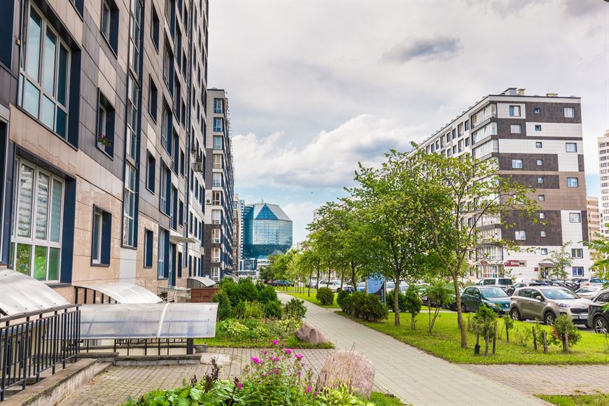 Национальная библиотека в двух минутах ходьбы!