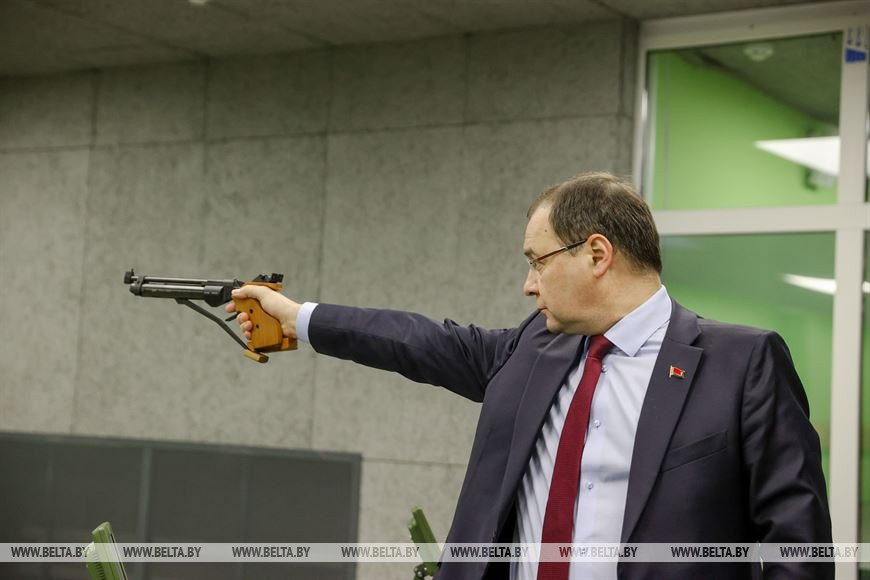 Премьер-министр Роман Головченко