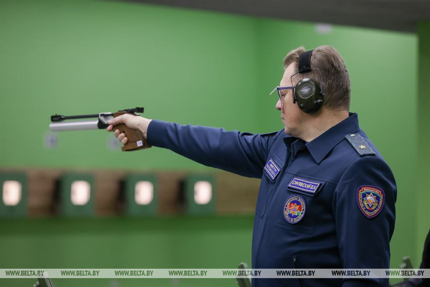 Министр по чрезвычайным ситуациям Вадим Синявский