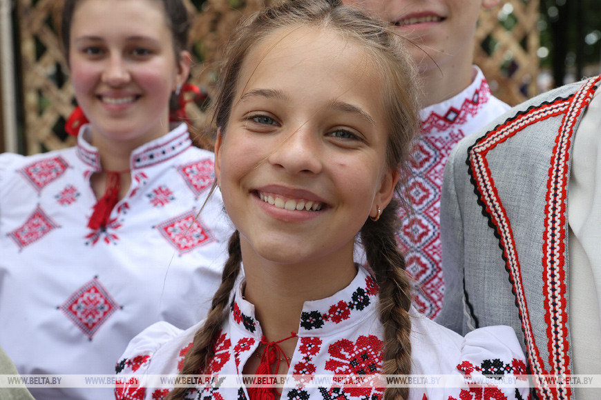 По традиции участниками фестиваля "Берагіня" стали белорусские самобытные коллективы По традиции участниками фестиваля "Берагіня" стали белорусские самобытные коллективы